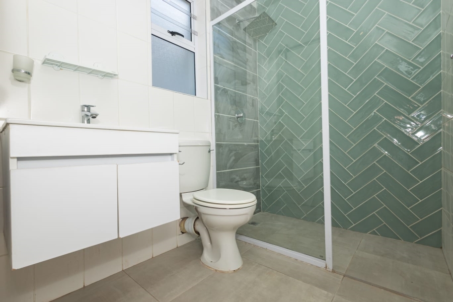 To Let 2 Bedroom Property for Rent in Wynberg Western Cape